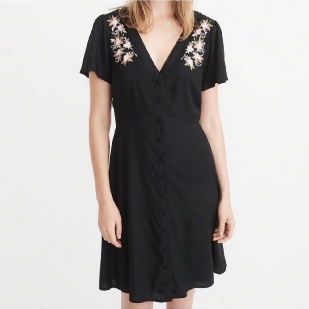 Abercrombie & Fitch Floral Embroidered Mini Dress